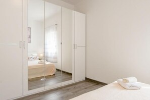 1 chambre, Wi-Fi gratuit, draps fournis
