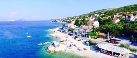 Playa en los alrededores