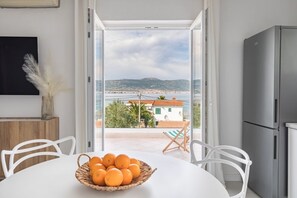 تناول الطعام