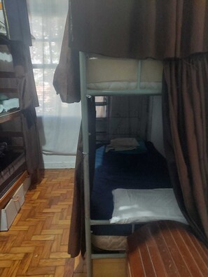 1 habitación, wifi gratis y ropa de cama