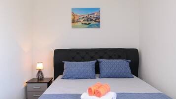 1 chambre, coffres-forts dans les chambres, Wi-Fi gratuit, draps fournis