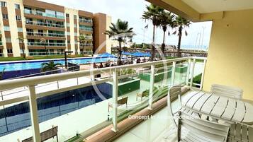 Apartamento básico | Opções para refeição ao ar livre