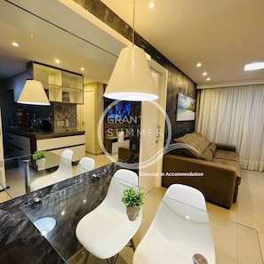 Deluxe Apartment | Interior