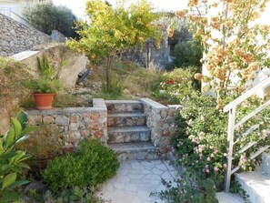 Property grounds - Apartment in Ražanj with Seaview, Balcony, Air condition, WIFI (5150-4) (Ražanj)