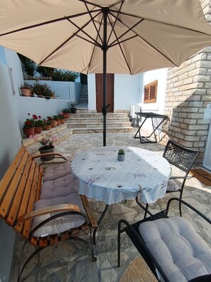 Ristorazione all'aperto