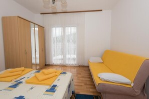 2 chambres, Wi-Fi gratuit, draps fournis