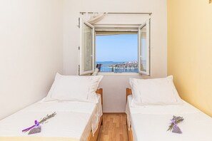 1 chambre, Wi-Fi gratuit, draps fournis