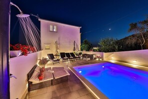 Pool - Apartment in Okrug Gornji with Seaview, Terrace, Air condition, WIFI (5160-3) (Okrug Gornji)