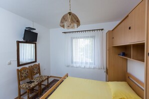 4 habitaciones, wifi gratis y ropa de cama 