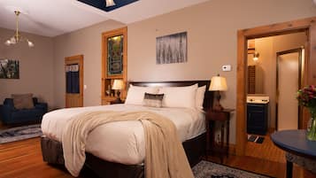 Premium bedding, individually decorated, blackout drapes