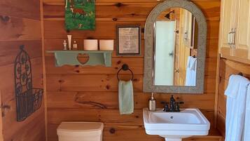 Shower, jetted tub, hair dryer, towels