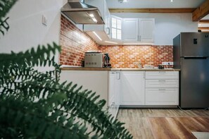 Dishwasher, coffee/tea maker - Kali Host Apartman Anna (Târgu Mureș)