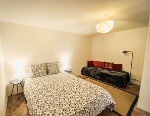 4 habitaciones, wifi y ropa de cama