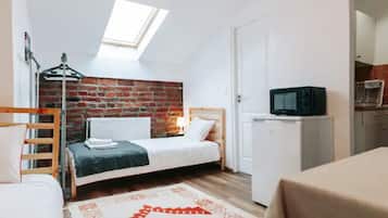 1 habitación, cuna de viaje, wifi y ropa de cama