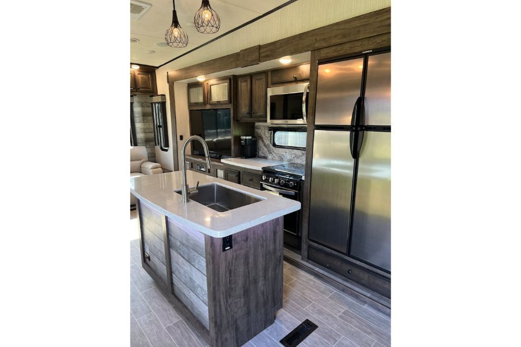 Camping or Glamping you decide! Near Tuscaloosa.