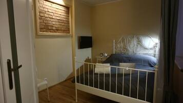 City Apartment | Living area