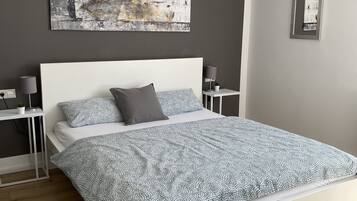 1 Schlafzimmer, Reisekinderbett, WLAN, Bettwäsche