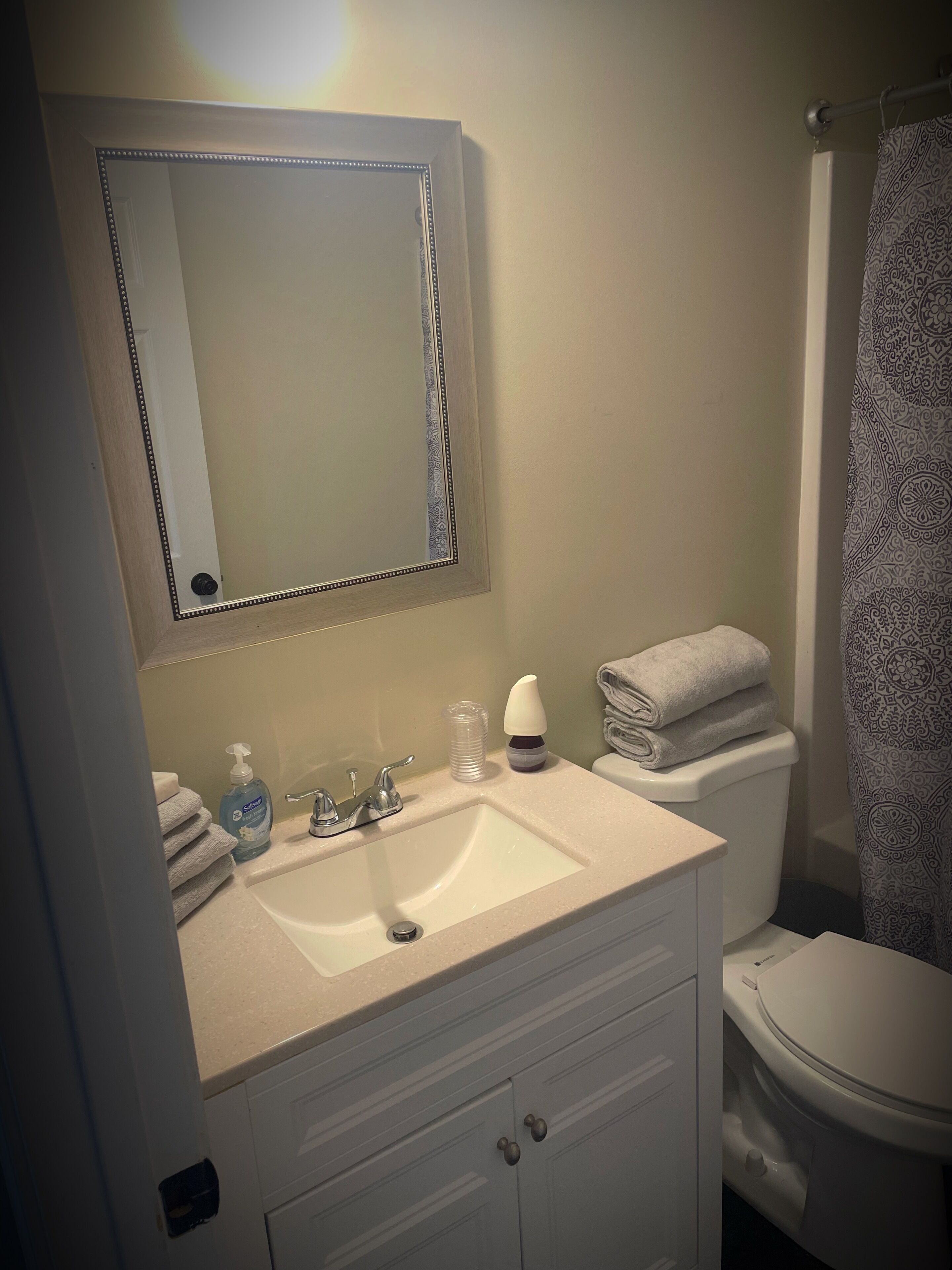 Rural 3 bedroom ranch with country setting