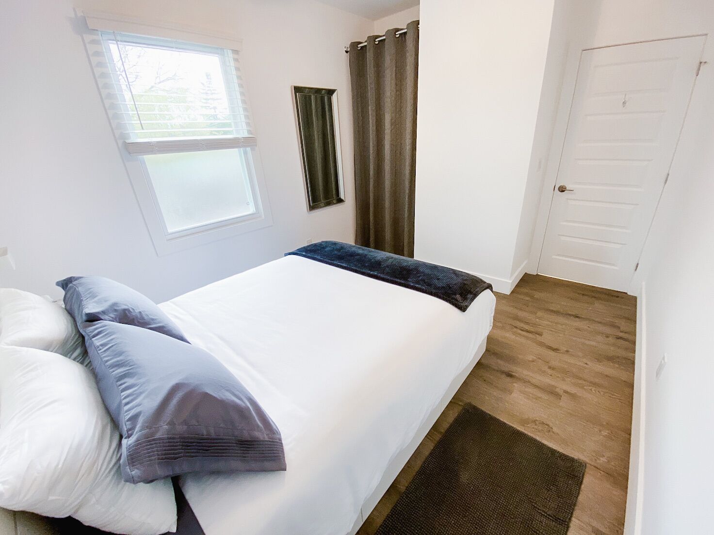 2 BDRM Downtown Sarnia Executive Suite