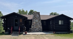 Exterior - Charming Cabin Nestled along the Stony Brook Creek (Pequot Lakes)