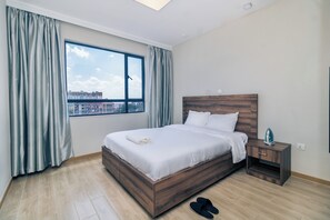 1 bedroom, laptop workspace, blackout curtains, free WiFi - Comfort home near JKIA (Syokimau)