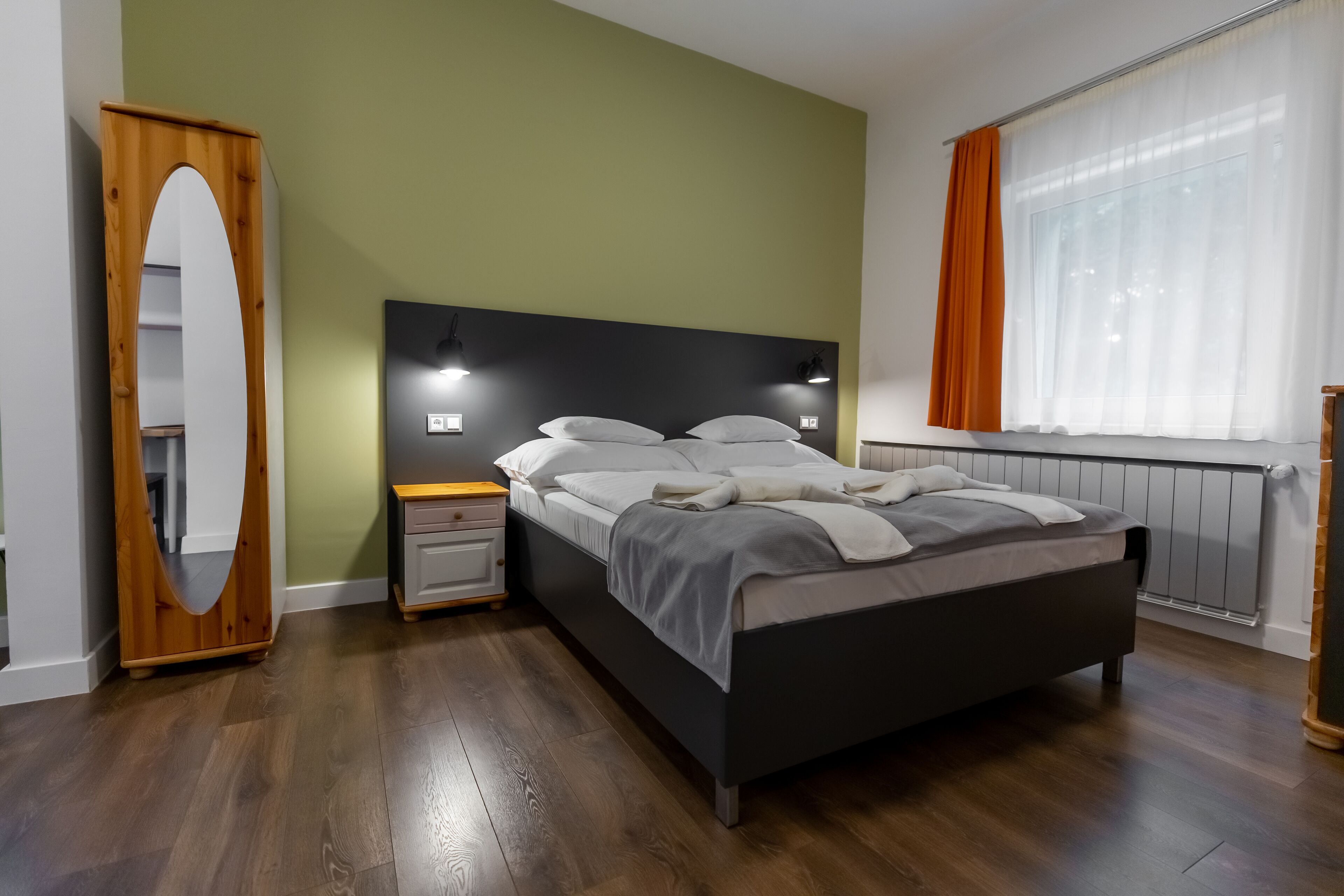 Quadruple Room | In-room safe, desk, blackout drapes, iron/ironing board