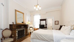 City Room | Room amenity - Dupont at The Circle (Washington)