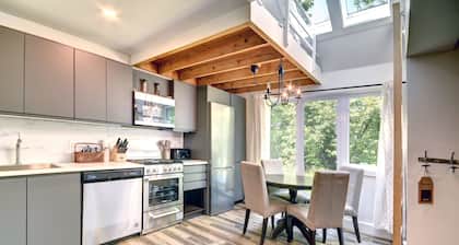 ChaletsOasis Ski In/Ski Out on the Voyageur trail in Tremblant