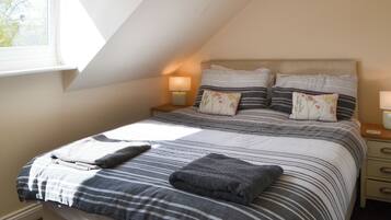 3 soverom, wi-fi (inkludert) og sengetøy