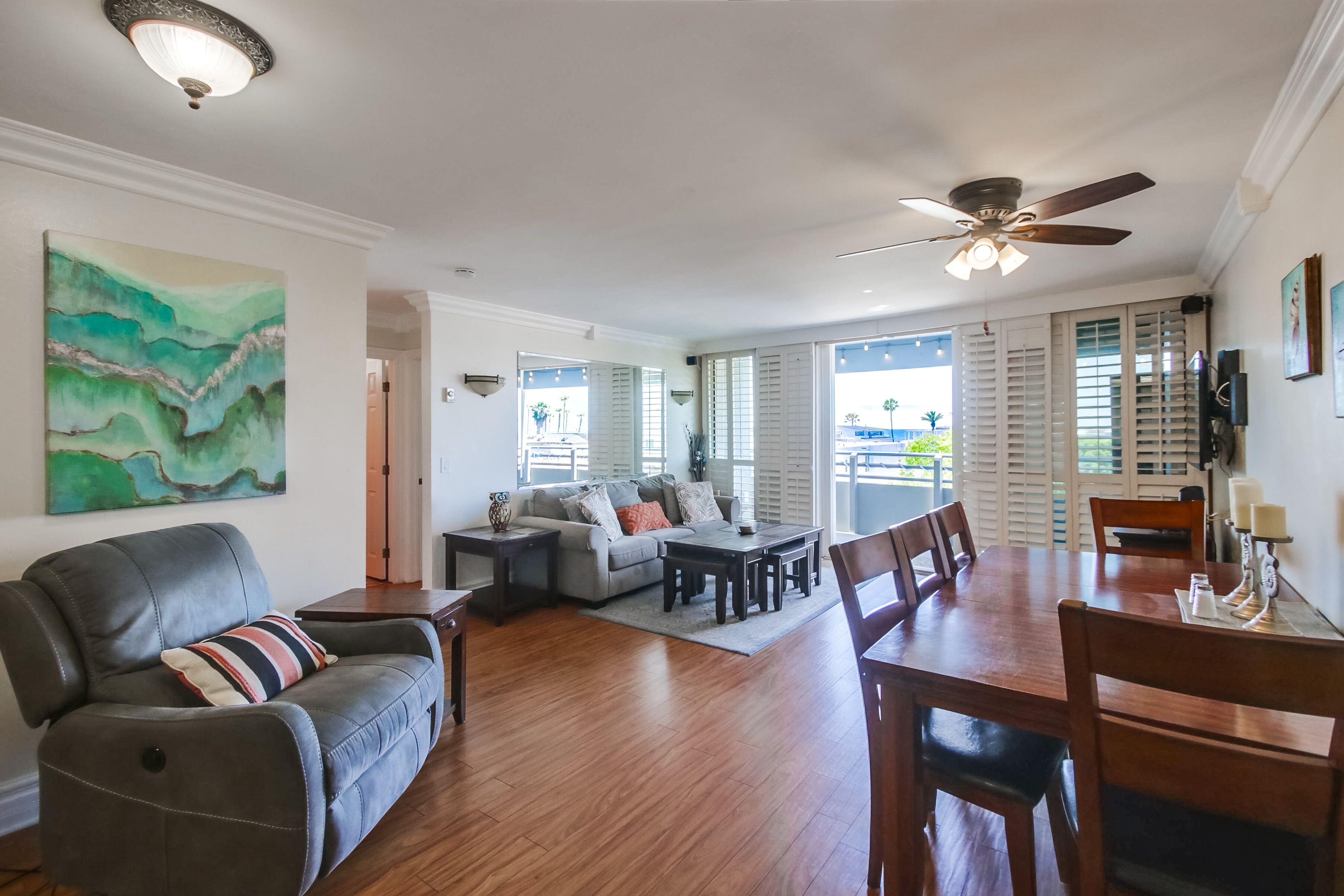 In the heart of South Mission Beach, Two Bedroom Condo