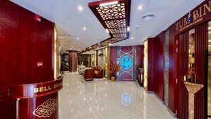 الإطلالة من المنشأة
