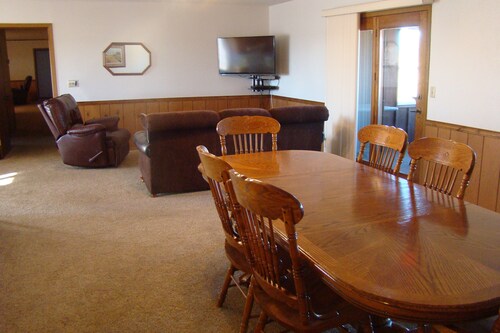 Family friendly country house! Perfect for Fishermen!