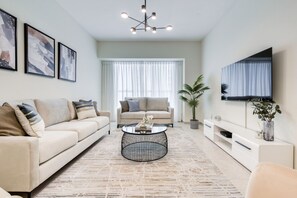 TV - 4311, Elite Residence (Dubai)