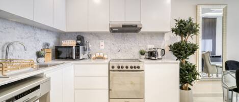 Fridge, microwave, oven, dishwasher