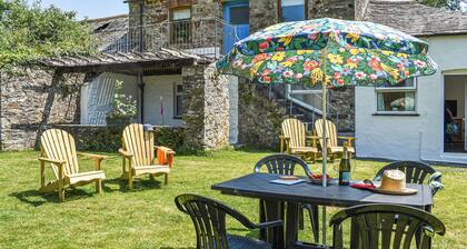 Poundhouse - UK43496