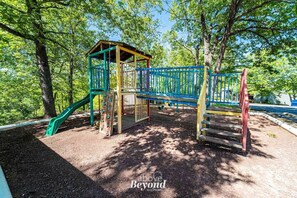 Children's area - Peaceful & No Stairs Minutes to Silver Dollar City (Reeds Spring)