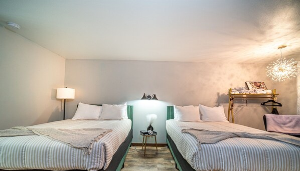 1 Schlafzimmer, Schreibtisch, Reisekinderbett, kostenloses WLAN