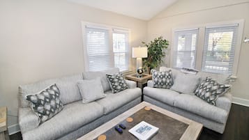 Smart TV, lareira, videogames