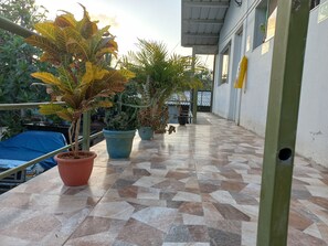 Property grounds - 5 MINUTES FROM THE BEACHES OF SAN LUIS (San Andrés y Providencia)