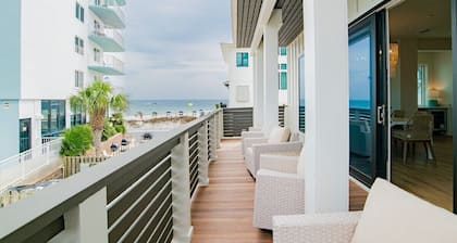 Bluffs 7 | NEW! Private pool! 10 Steps to beach boardwalk!