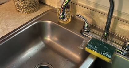 Welcoming 2-bedroom cottage in the heart of New River Gorge National Park