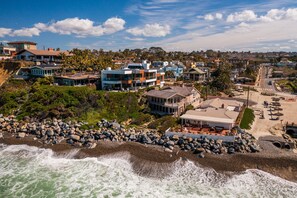 Exterior - Moonlight Masterpiece | Oceanfront Luxury Home (Encinitas)