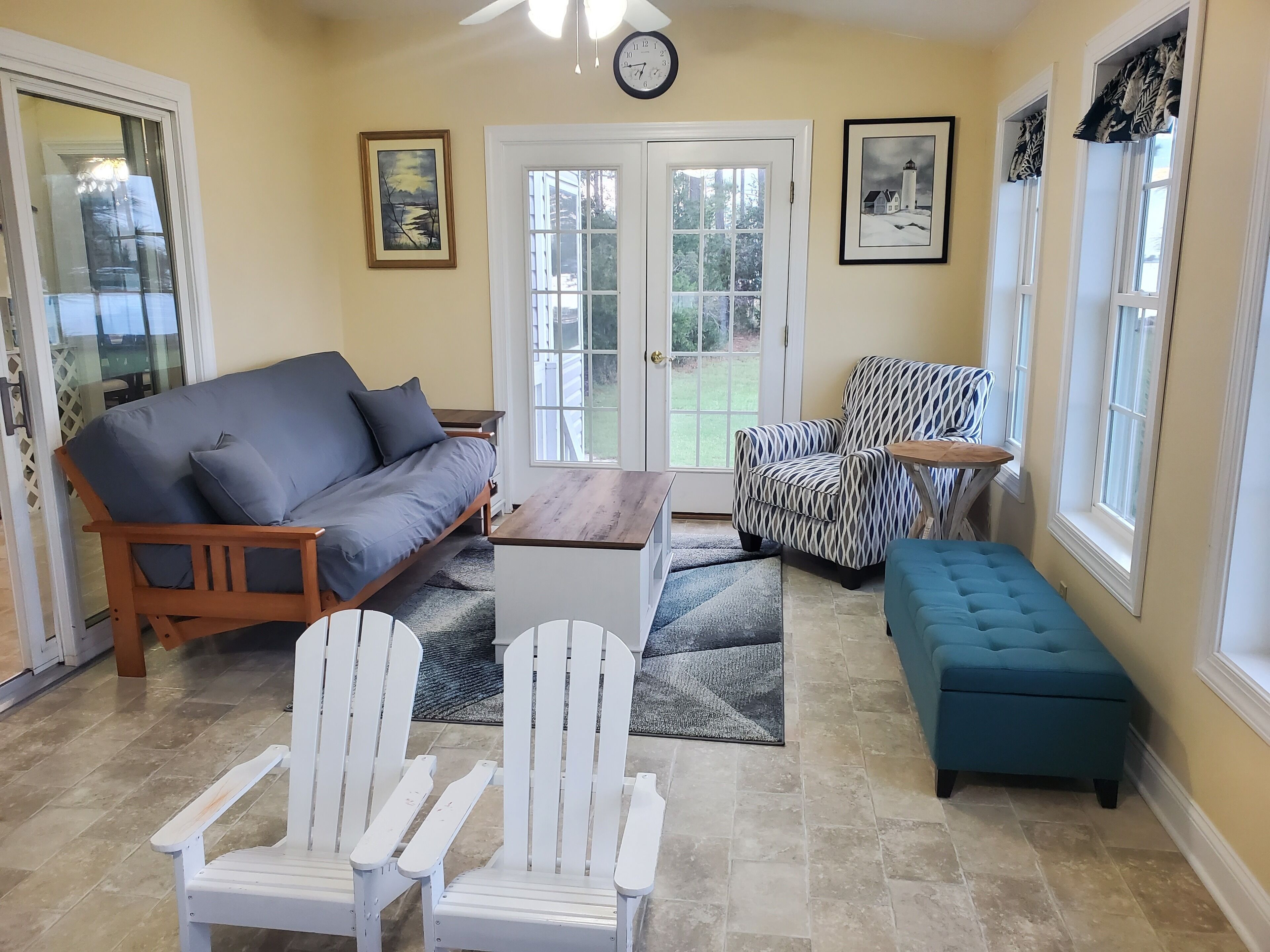 Beach House Getaway, exclusive location on "Chesapeake Bay" with private beach