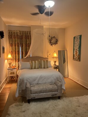 Chambre Deluxe | Literie de qualité supérieure, couette en duvet d'oie, surmatelas