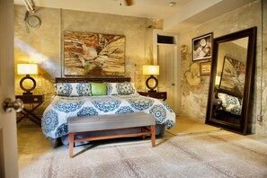 Classic-Apartment | Hochwertige Bettwaren, Daunenbettdecken, Pillowtop-Betten