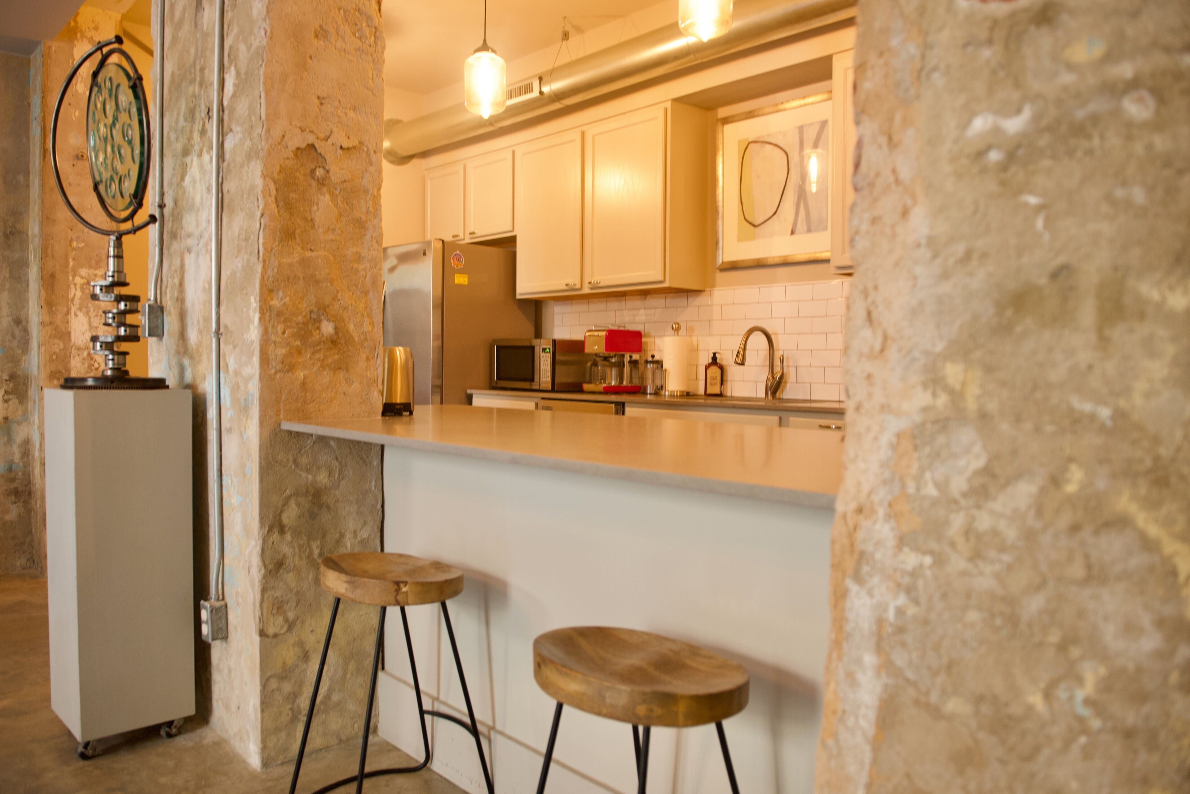 Classic Apartment | Private kitchen | Dining tables