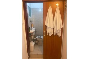 Towels, soap, shampoo, toilet paper