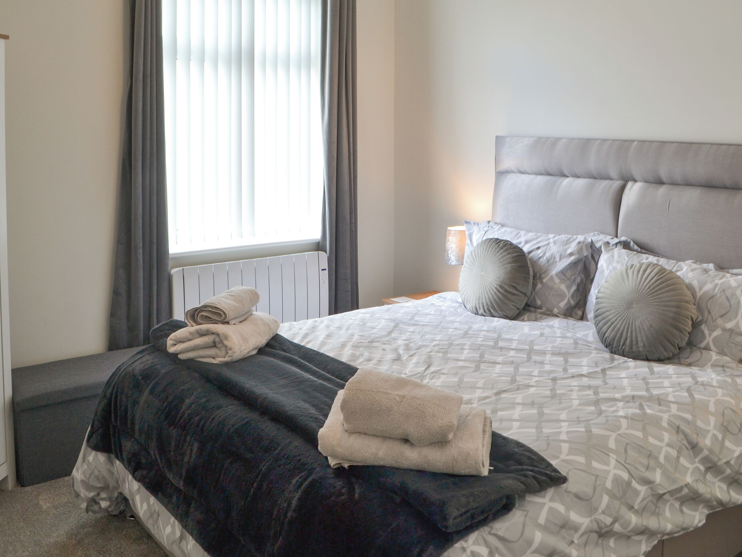 2 habitaciones, wifi gratis y ropa de cama 