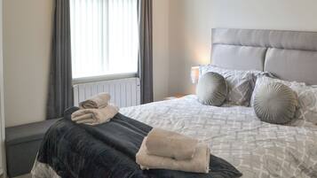2 habitaciones, wifi gratis y ropa de cama