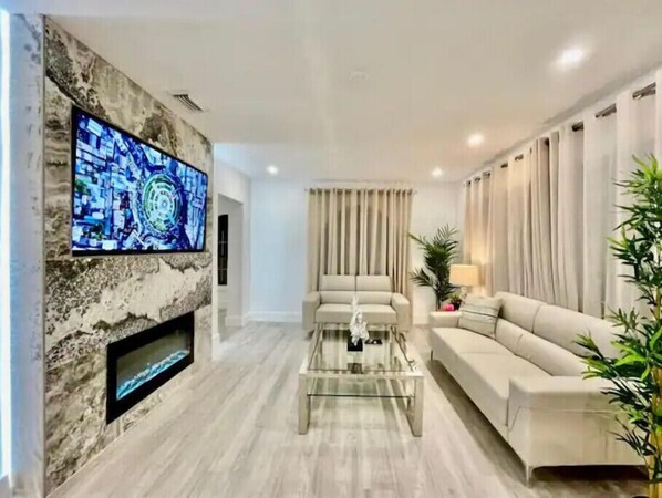 Living area - EDEN in Miami | Pool Spa w/Theater Room Pool House (Miami)
